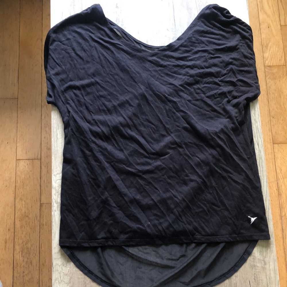 Black sport tee